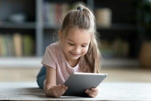Managing Screen Time: Balancing Technology Use for Children